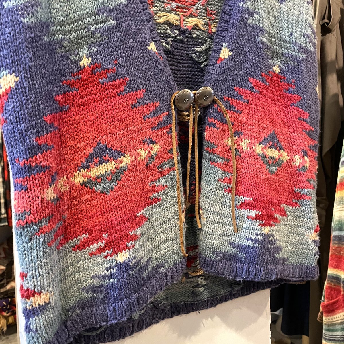 LAUREN RALPH LAUREN 90s ネイティブボーダー柄 ニットベスト LAUREN RALPH LAUREN 90s ネイティブボーダー柄 ニットベスト