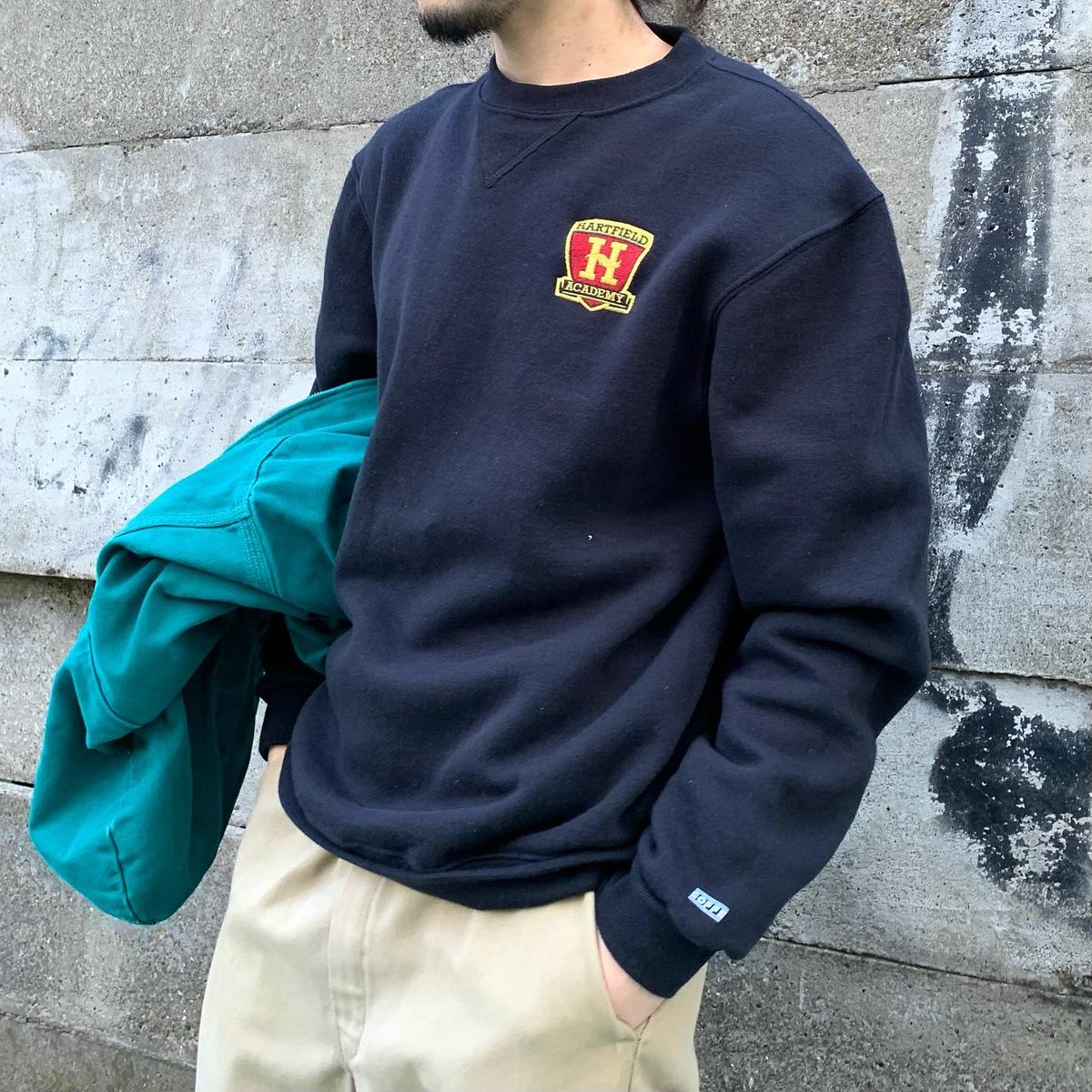 値下げ♡ウェット♡ SOFFE スウェット 胸ワッペン カレッジ系 HART FIELD ACADEMY 黒