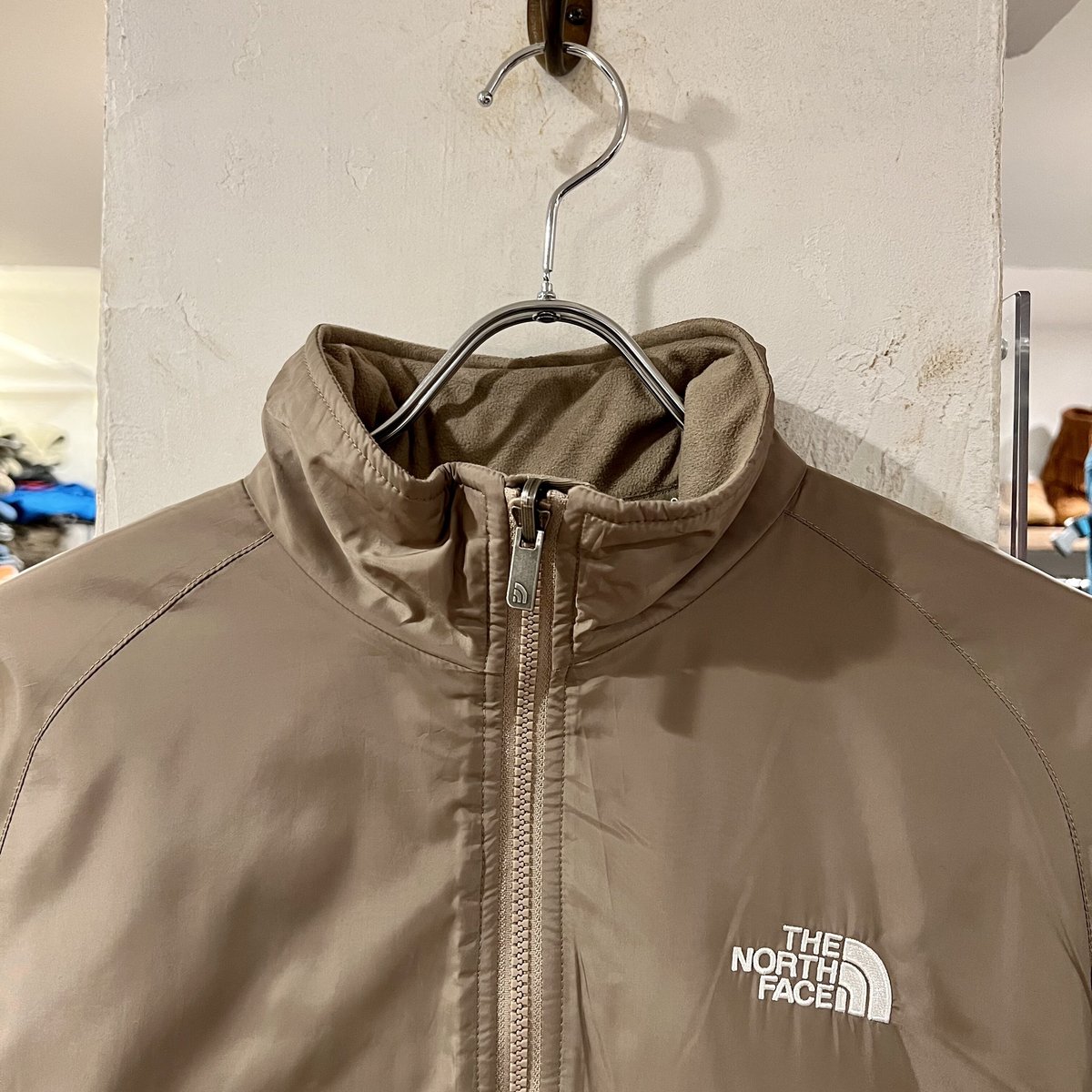 THE NORTH FACE ナイロンジャケット ベージュ ノースフェイス