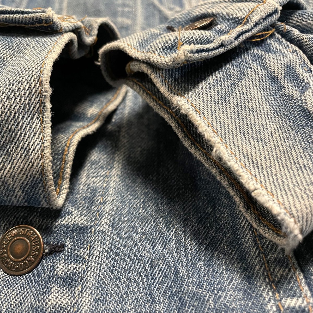 70s-80s USA製 Levi's オリジナル 70505 ケアタグ 42 70s Levi's 70505 デニムジャケット USA製 ケアタグ Size 46 2
