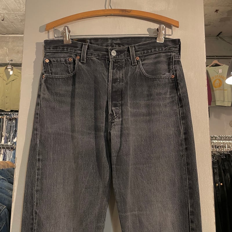90s USA製 Levi’s 501 ブラック デニム 後染め W31 90s USA製 Levi'sリーバイス 501 ブラック デニムパンツ 後染め
