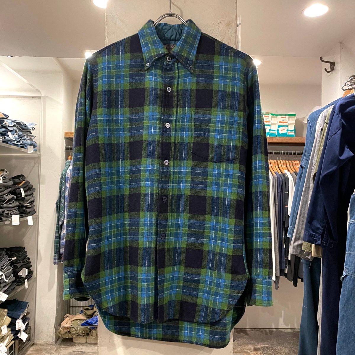 ペンドルトン　ウール100%￼ USA製 PENDLETON 60s PENDLETON L/S ウールシャツ USA製 Size M 三点留 BDシャツ