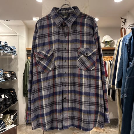 オシュコシュ | STORES
