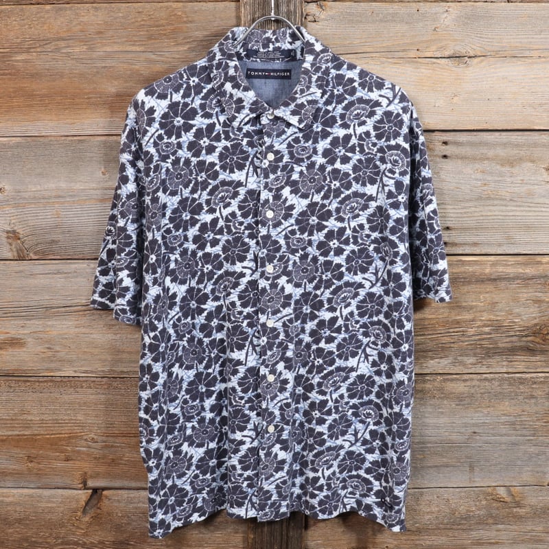 TOMMY HILFIGER ショートスリーブシャツ 総柄シャツ トミー
