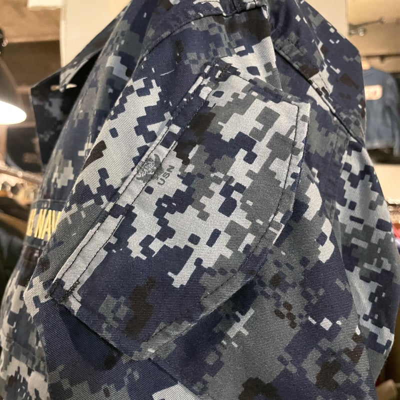 US NAVY BDUジャケット デジタルカモ柄 ミリタリージャケット