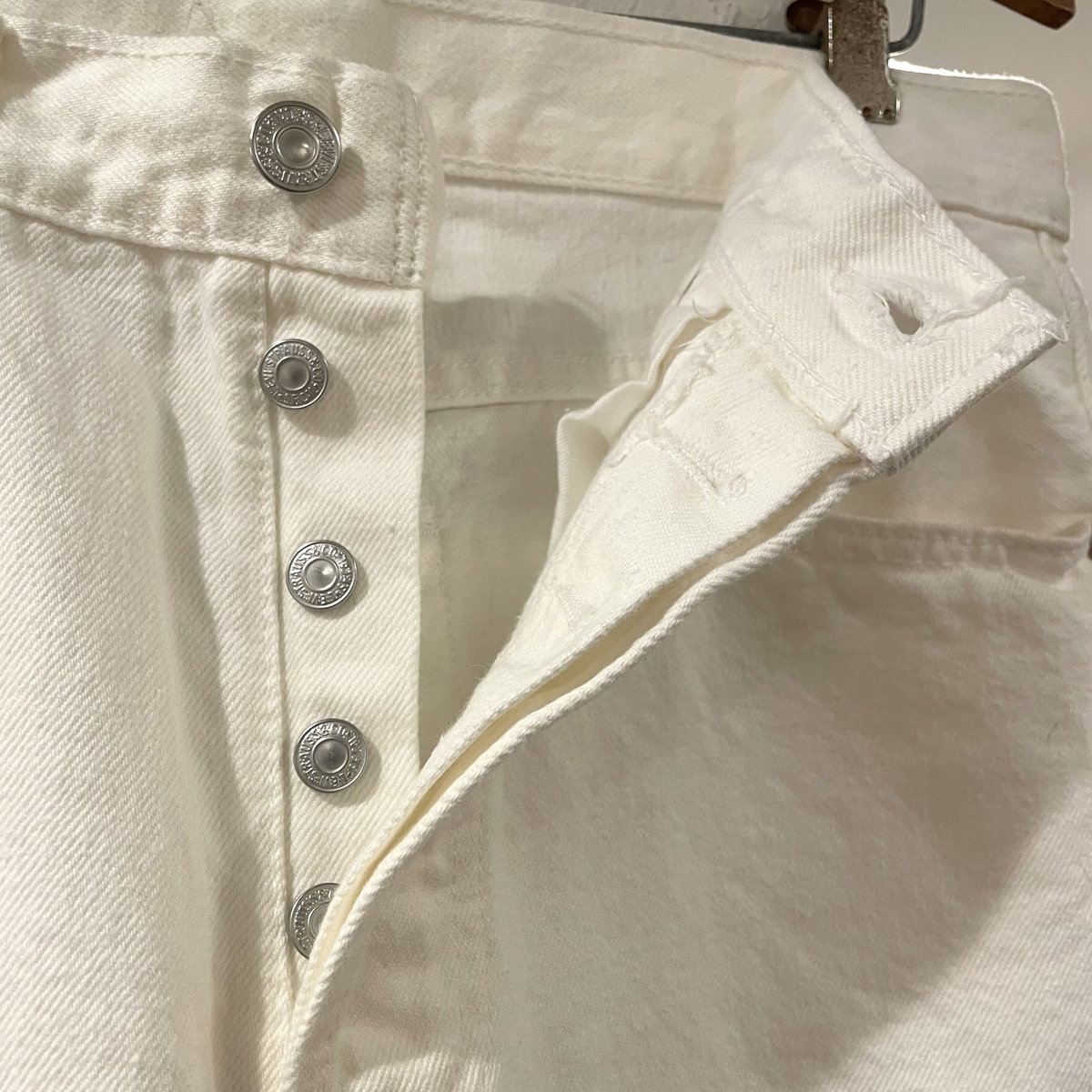 Levi's 501 90年代 リーバイス501 ホワイトデニムパンツ DEAD Levi's 501 90年代 リーバイス501 ホワイトデニムパンツ DEAD