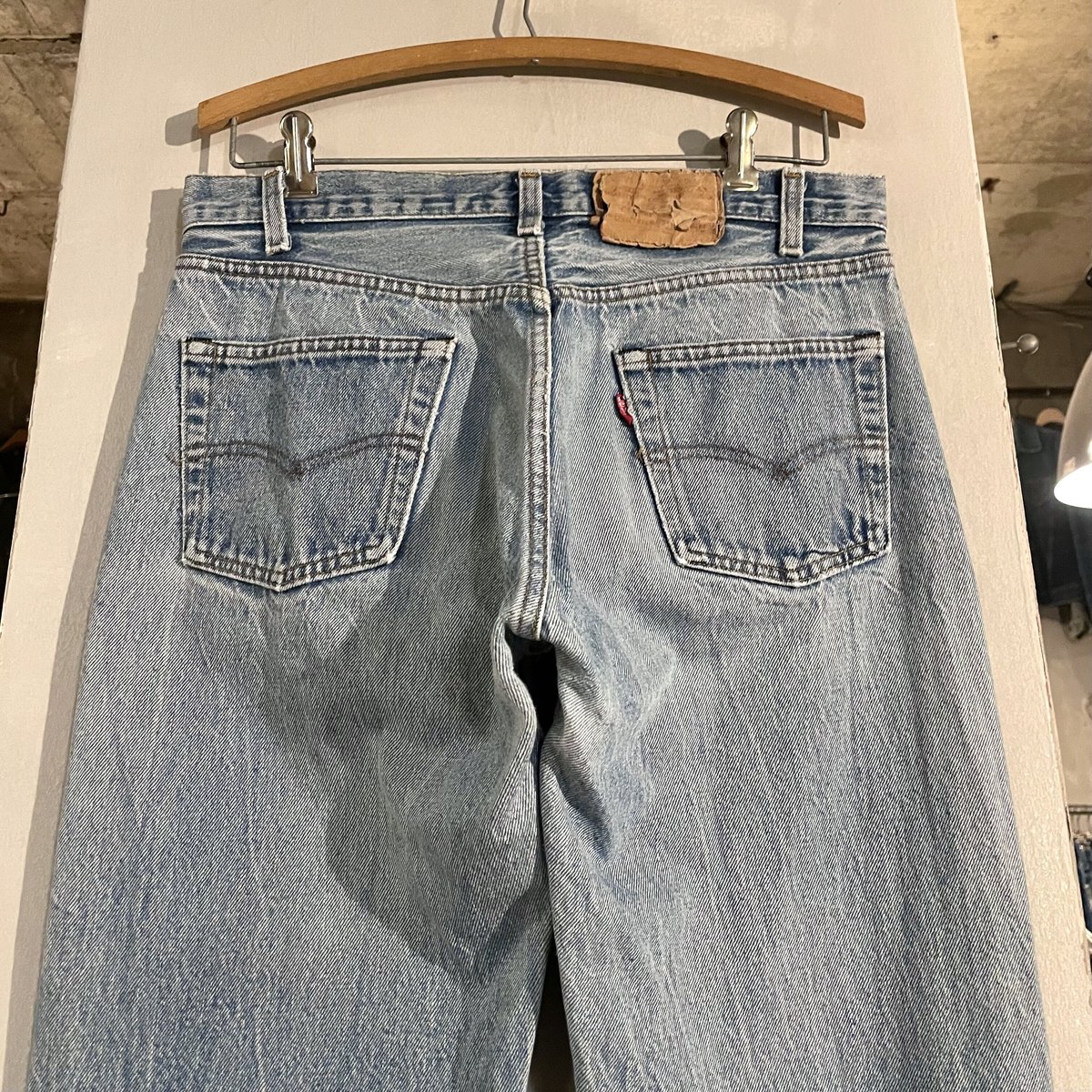 80s Levi's 501 デニムパンツ 31×31½ 黒カン 内股シングル 裾チェーン ...