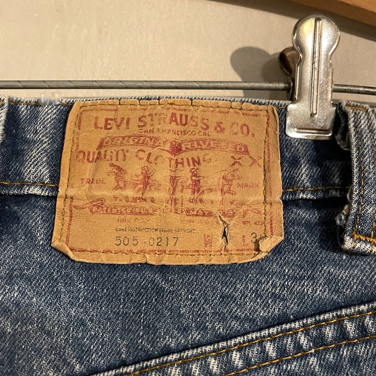 80s Levi's 505 0217 デニムパンツ 31×30 黒カン 内股シングル 80s Levi's 505 0217 デニムパンツ 31×30 黒カン 内股シングル