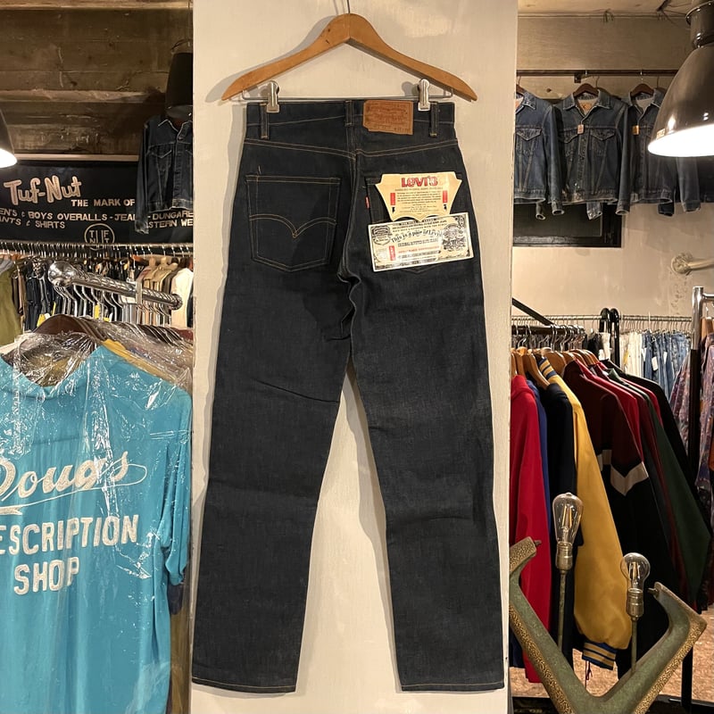 80s Levi's 505-0217 DEAD STOCK 27×30 USA製 黒カン 内 80s Levi's 505-0217 DEAD STOCK 27×30 USA製 黒カン 内