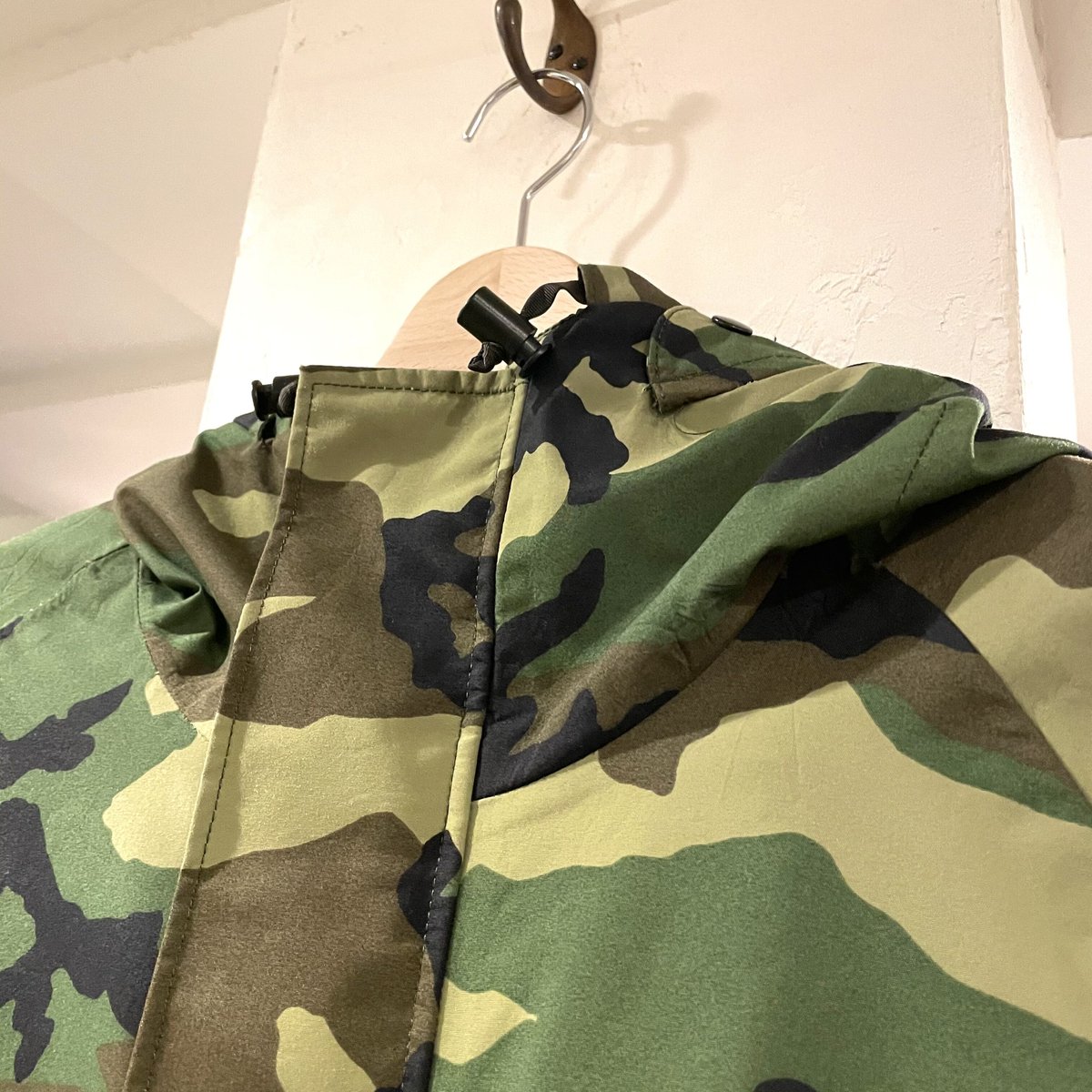 1996年　米軍実物　ウッドランドカモ　ECWCS ゴアテックスパンツ MEDIUM-REG ] US ARMY 90's 1996年 ECWCS GEN1 WOODLAND CAMO