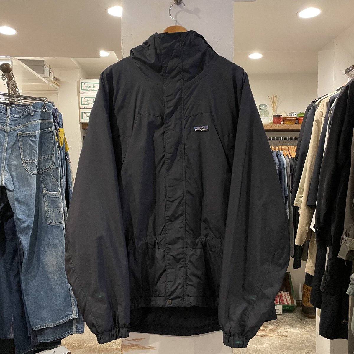 patagonia インファーノジャケット Mサイズ 黒 INFURNO JACKET patagonia インファーノジャケット Mサイズ 黒 INFURNO JACKET