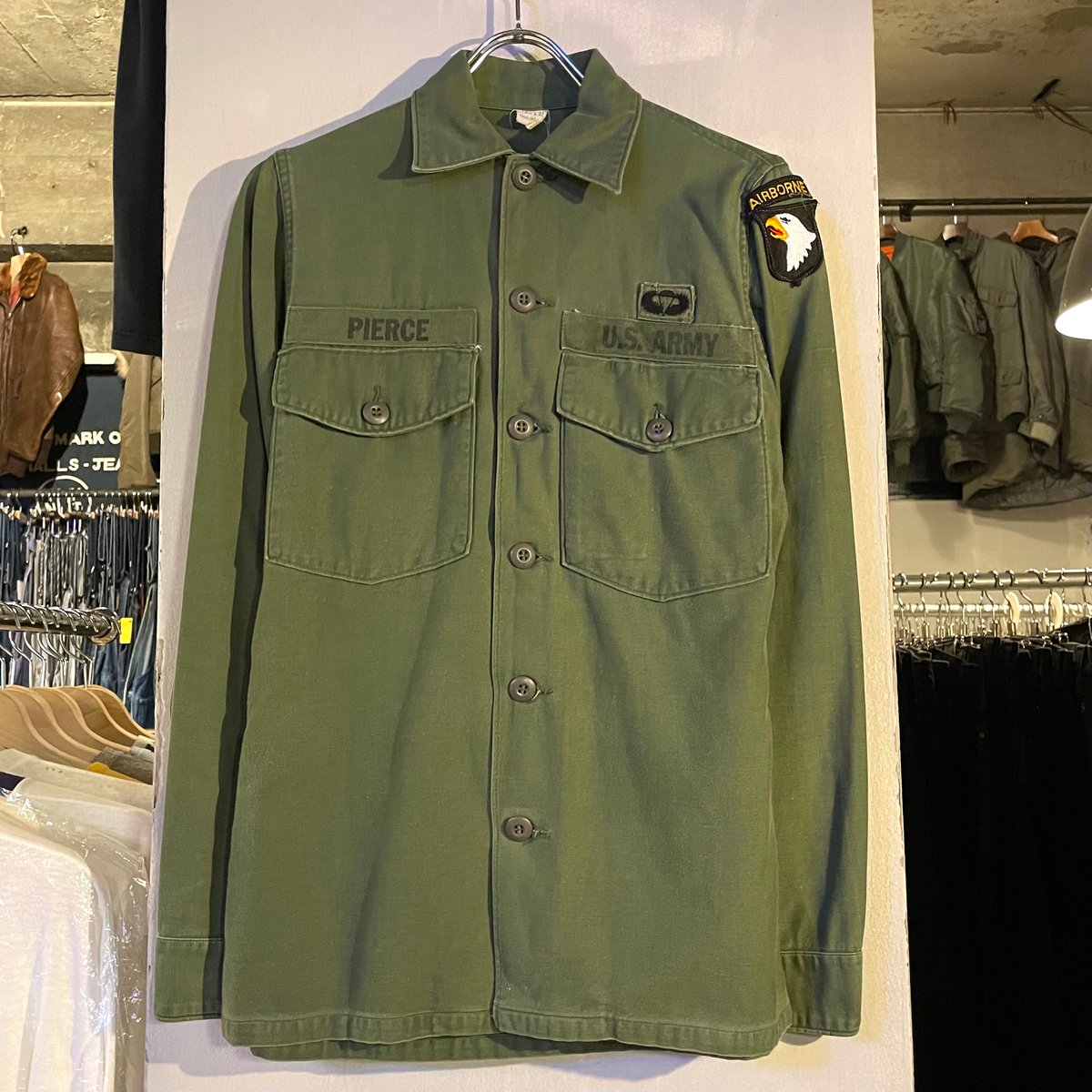 60s US ARMY ユーティリティシャツ シャツ袖 OG 107 COTTON SATEE 60s US ARMY ユーティリティシャツ シャツ袖 OG 107 COTTON SATEE