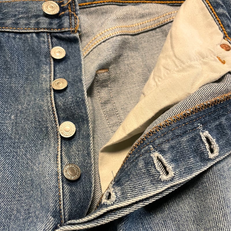 90s Levi's 501 リーバイス デニムパンツ 31×31 USA製 ボタン裏 90s Levi's 501 リーバイス デニムパンツ 31×31 USA製 ボタン裏