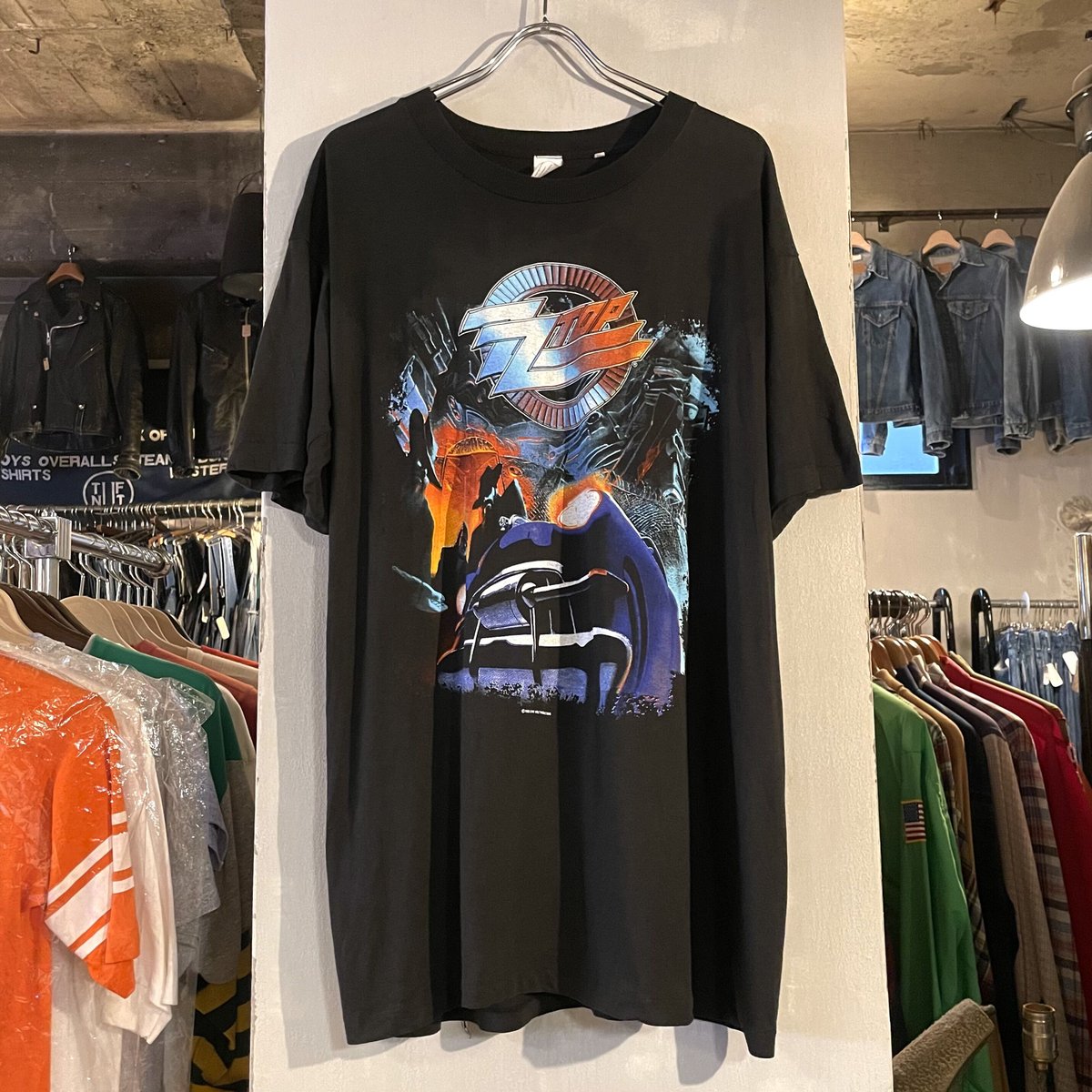 VINTAGE ヴィンテージ 90's THUNDER TOUR サンダー プリント半袖 バンドTシャツ ヴィンテージ ブラック