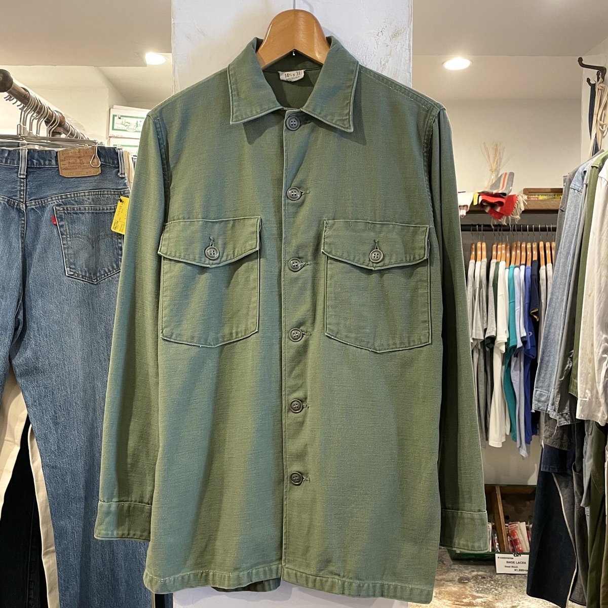 ★１９６０年代＊アメリカ軍＊陸軍＊OG１０７ユティリティシャツ（実物） MILITARY 実物 USED 米軍 OG-107 コットンサテン ユーティリティ