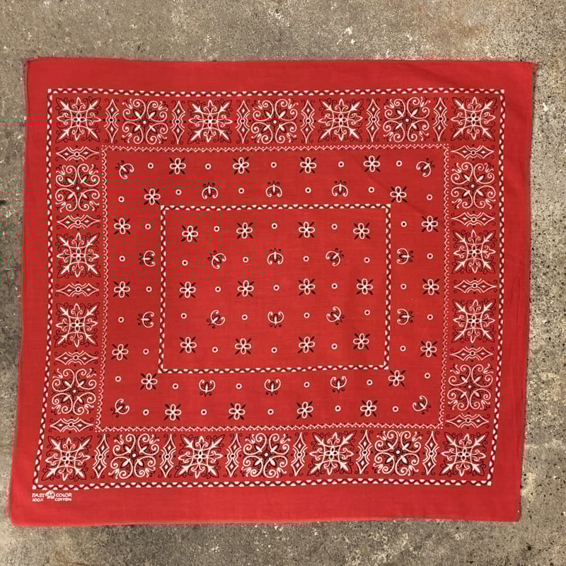 ビンテージ　バンダナ　上鼻　象 Bandana ヴィンテージバンダナ 象上鼻 USA製 60s- 赤 (S0804) | DUFF