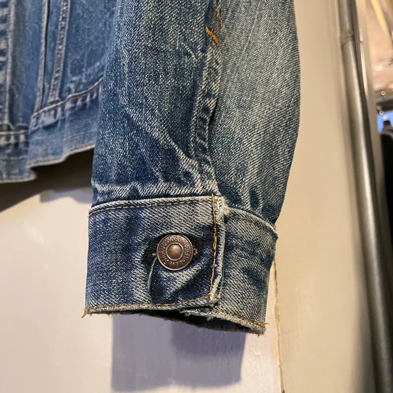 70s Levi's 70505 0217 デニムジャケット USA製 2ポケ Size 44 70s Levi's 70505 0217 デニムジャケット USA製 2ポケ Size 44