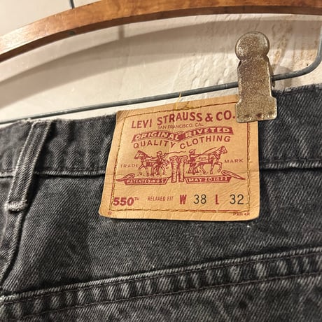 90s　Levi's 550 0260　リーバイス　ブラックデニムパンツ　37×31 ½　USA製　1996年　(S4842)
