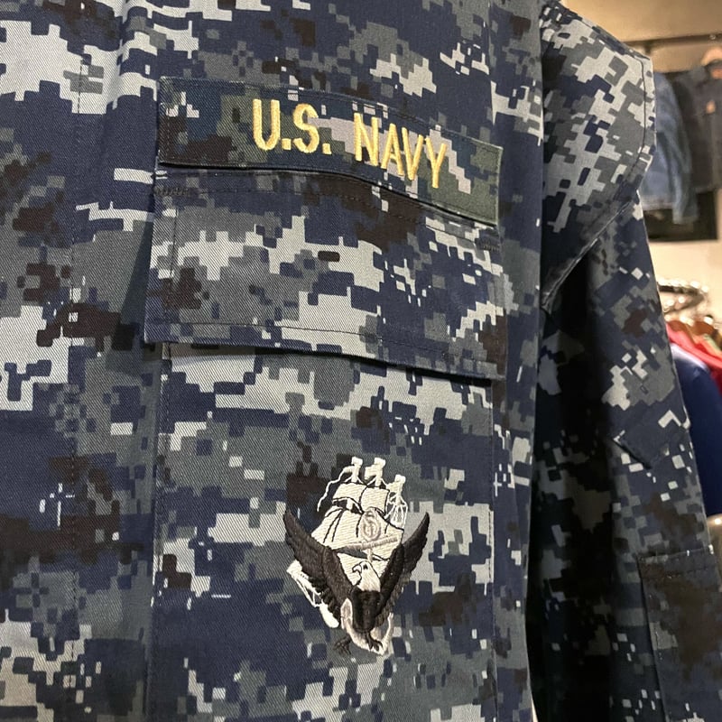 11747391 US NAVY ミリタリージャケット　迷彩　デジタルカモ　古着 アメリカ軍 米軍 海軍 usネイビー ミリタリー ゴアテックス