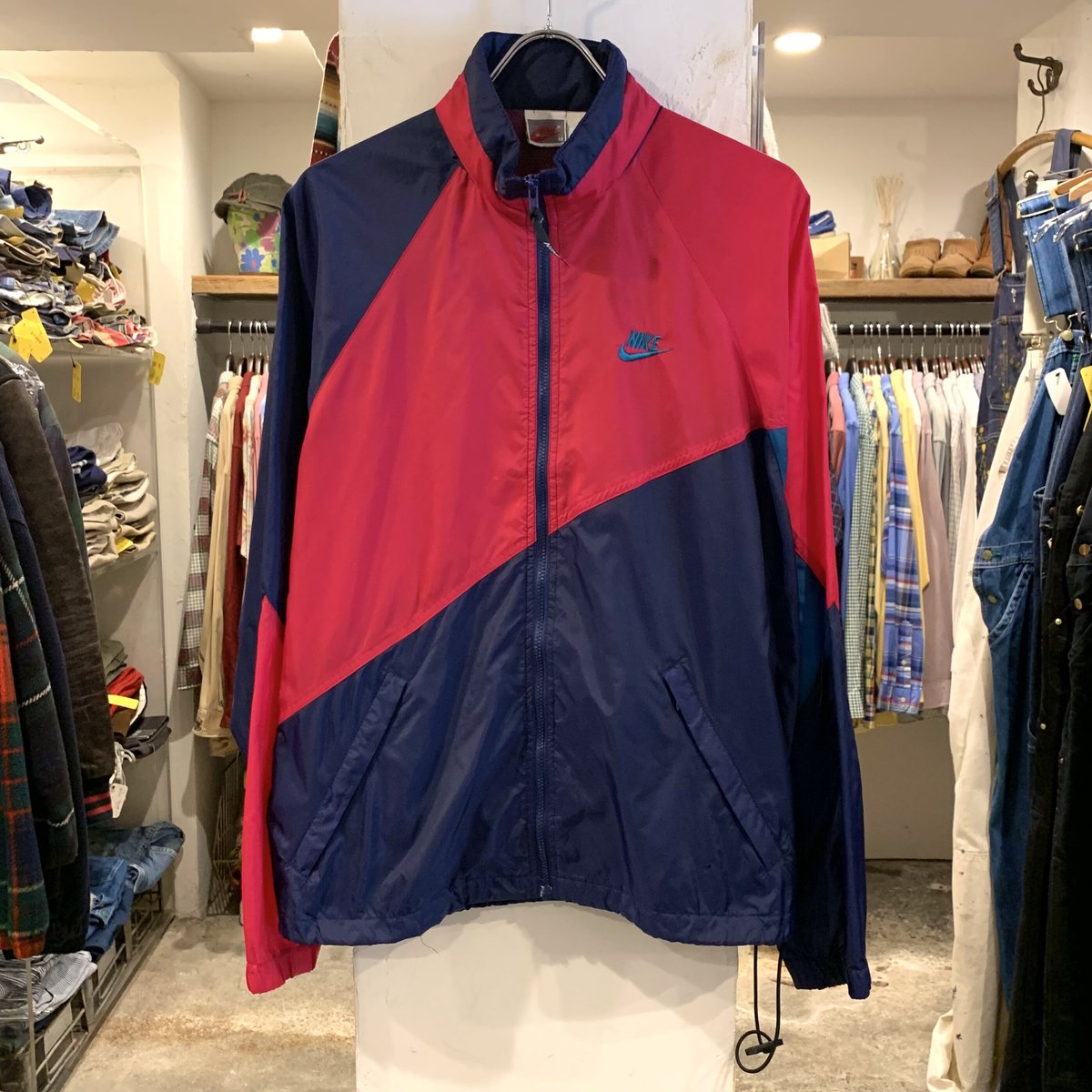 90s NIKE ナイロンジャケット シャカシャカ 切り替え 銀タグ ナイキ ...