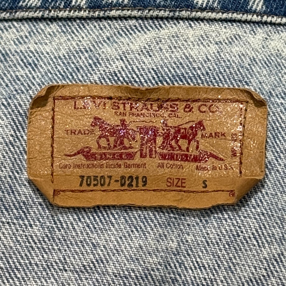 6974364f27d5b237ae1820e7