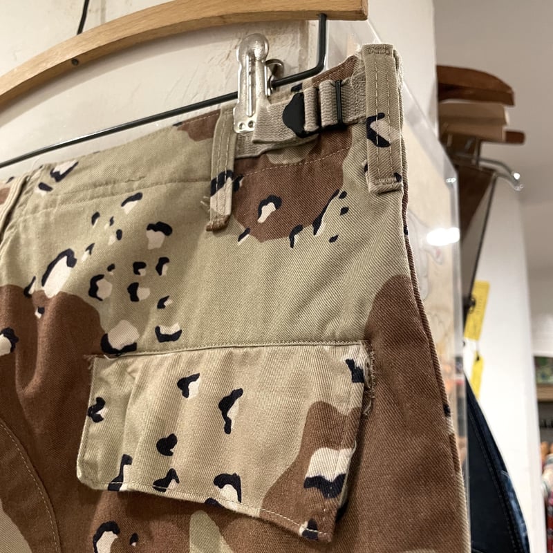 デッド! 米軍実物 デザート３カラーＢＤＵパンツ S-R リップストップ 25 MILITARY 実物 新品 デッドストック 米軍 リップストップ カーゴ