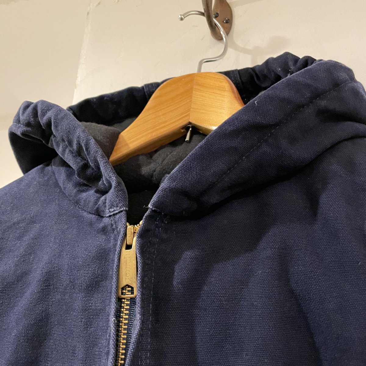 Carhartt　ダックジャケット　フレンチブルー　美品　メンズXL相当 carhartt ダックアクティブジャケット USA製 紺 カーハート (S0346) | DUFF