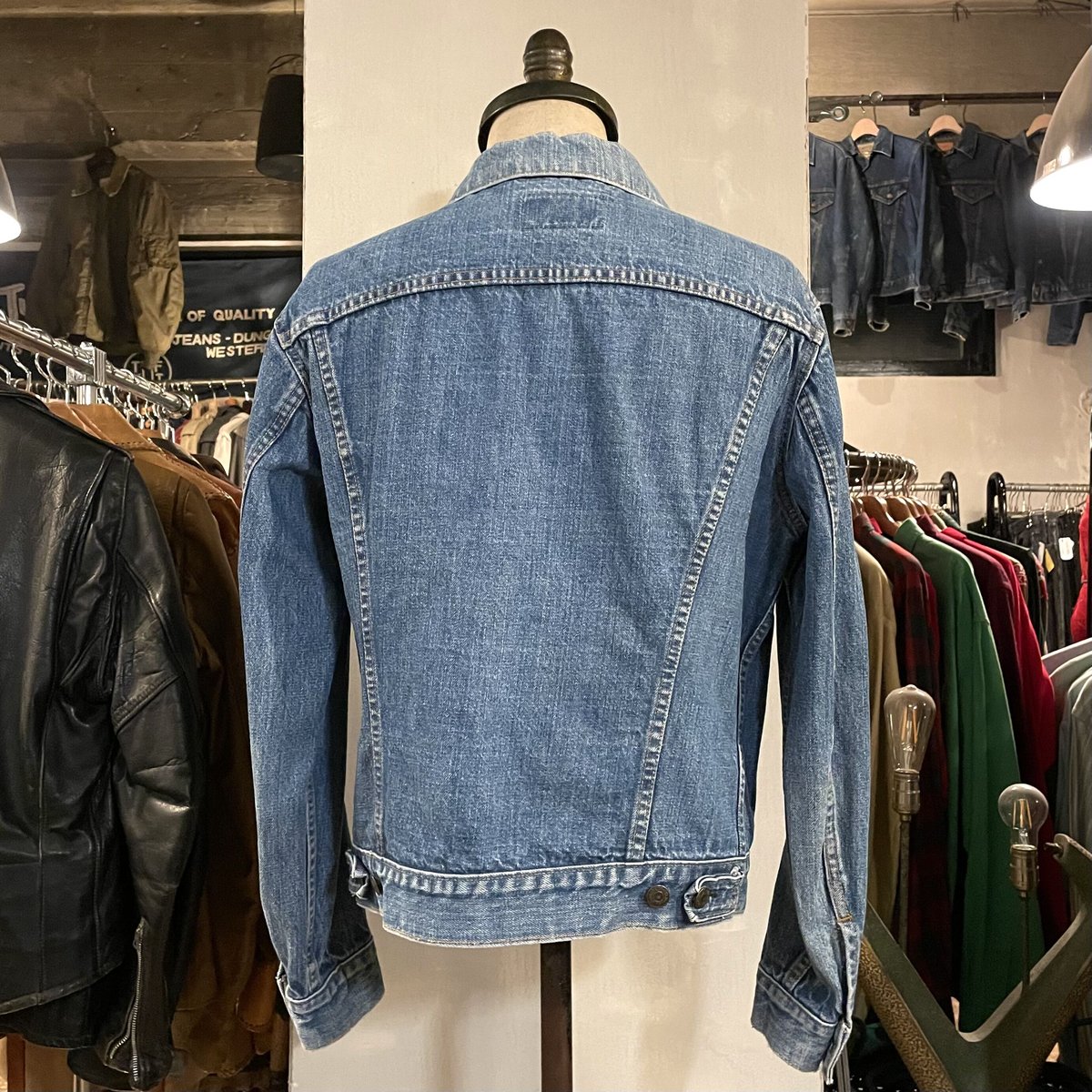 70s Levi's 70505-0217 デニムジャケット ケアタグ インディゴ染 70s Levi's 70505-0217 デニムジャケット ケアタグ インディゴ染