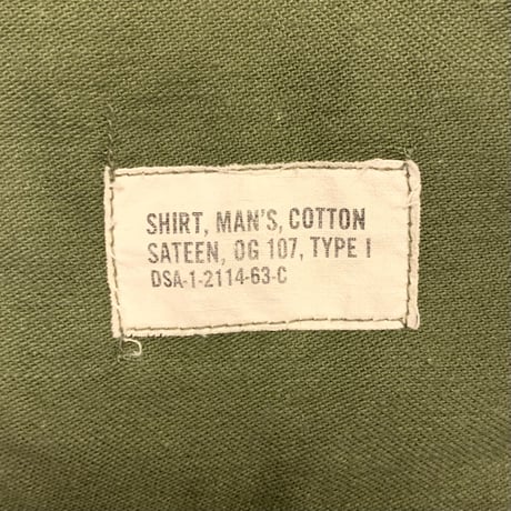 60s　US ARMY　ユーティリティシャツ　筒袖　OG107 COTTON SATTEN SHIRT　1963年　ミリタリーシャツ　(S2271)
