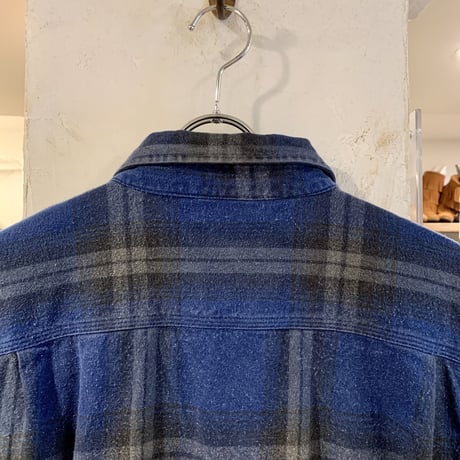 Carhartt　ネルシャツ　チェック柄　コットンシャツ　カーハート　(S2186)