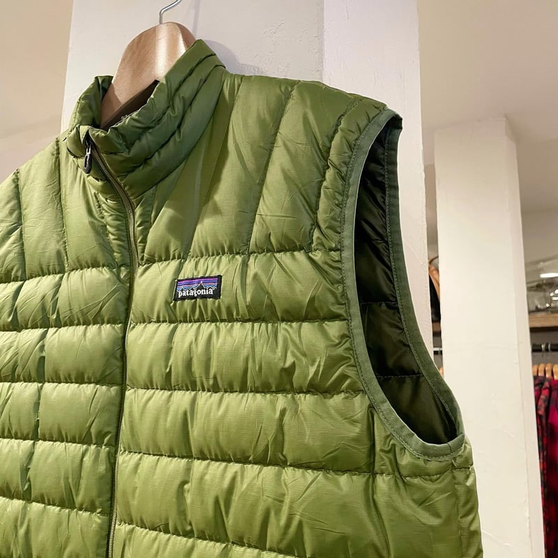 patagonia ダウンセーターベスト 09年 Mサイズ パタゴニア (S0449) | DUFF