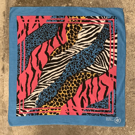 Bandana　ヴィンテージバンダナ　ターコイズブルー　USA製　アニマルプリント