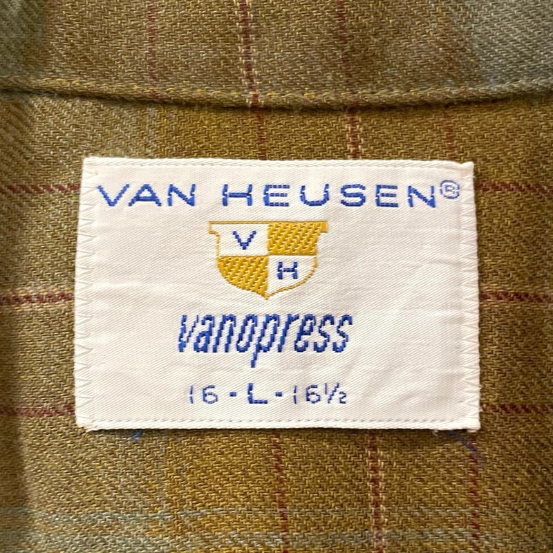 VAN HEUSEN レーヨンシャツ オープンカラー ボックスシルエット VAN HEUSEN レーヨンシャツ オープンカラー ボックスシルエット