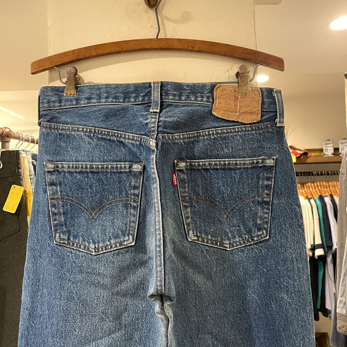 Levi's 501 80年代 リーバイス501 内股シングル 黒カンヌキ 脇割 裾裏