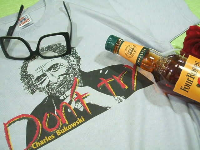 4WD240 チャールズ・ブコウスキー 作家 偉人t tシャツ Charles Bukowski チャールズブコウスキー tシャツ 黒 XL - メルカリ