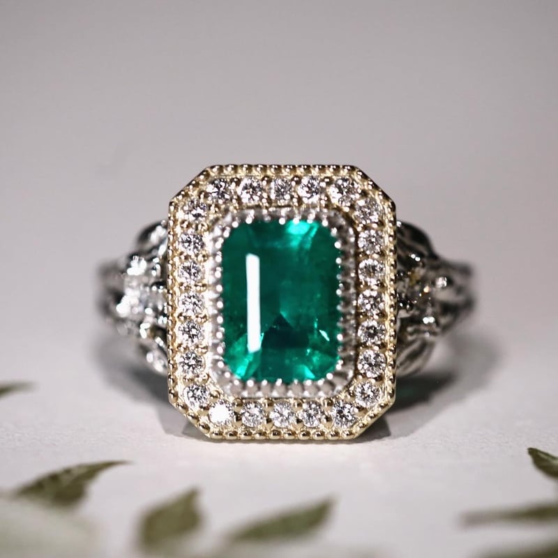 スペシャルコレクション〉Alexandra K18CG＋PT エメラルド | Mayuranoir