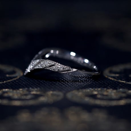 〈Classique Collection〉Mon ange volant K18・PT ダイヤモンド