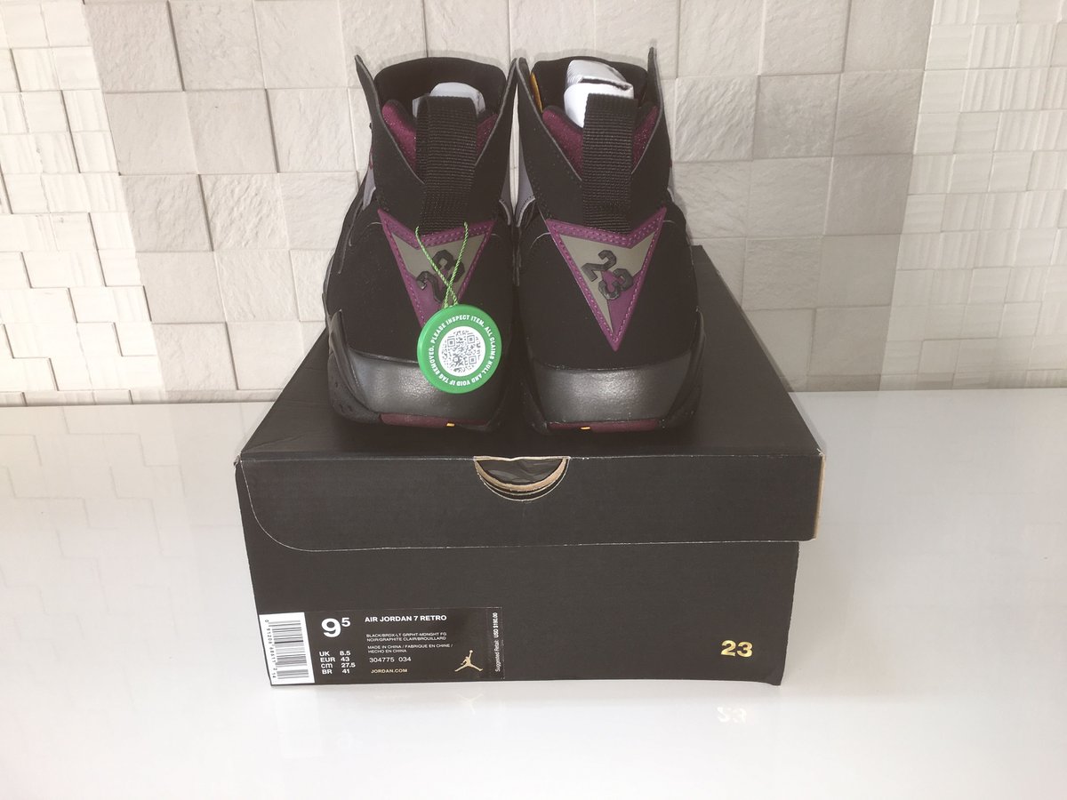 Air Jordan 7 Retro “Bordeaux 2015”　SIZE　27.5㎝