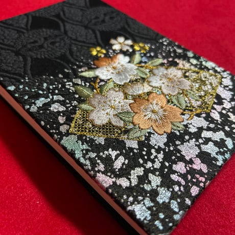 🌸予約　刺繍生地　通常御朱印帳　18×12㍉　きなり和紙　24山　 バンド付