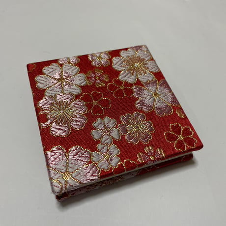 【新商品】キューブ 8×8センチ 24山 きなり和紙