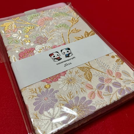 【クーポン対象外】菊柄和紙　4色レインボー🌈の御朱印帳　32山（白菊、黄菊、桃菊、紫菊）バンド付き