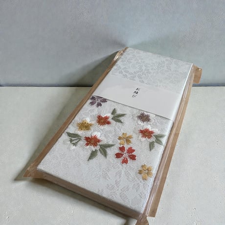 刺繍のお結び帳　縦18×横8センチ　24山