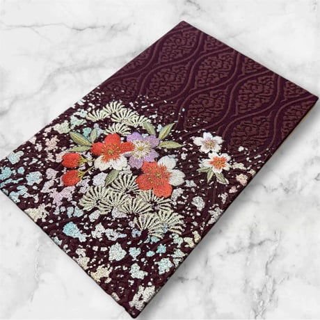 🔵予約　刺繍生地　通常御朱印帳　18×12㍉　きなり 和紙　24山　バンド付