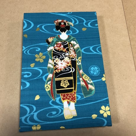 通常御朱印帳　18×12㍉　舞妓さん　きなり和紙　24山　バンド付き