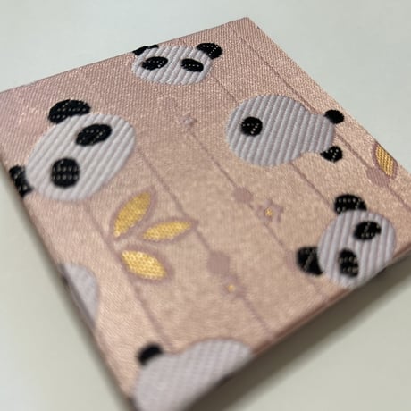 【新商品】キューブ   ピンクぱん🐼　8×8センチ  24 山   きなり和紙　バンド付き