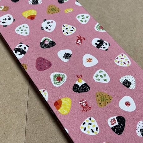 お結びちゃん🍙❤️縦18×横8センチ　24 山　 きなり和紙