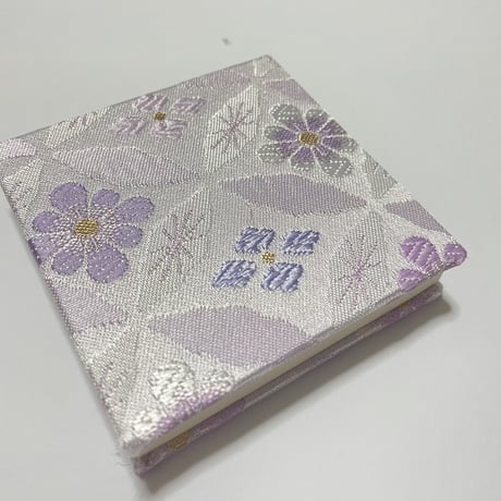 【新商品】キューブ 8×8センチ 24山 きなり和紙