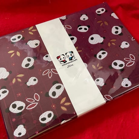 B5見開き御朱印帳　ボルドー🍷🐼   24 山　バンド付き