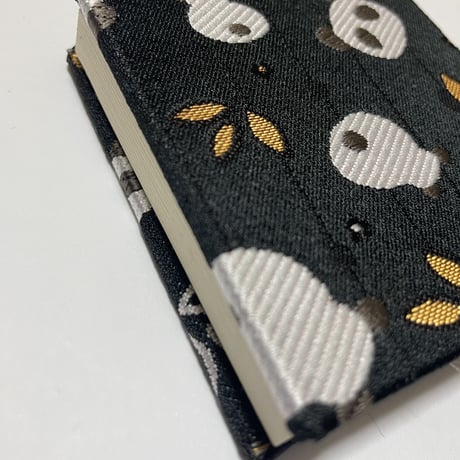 【新商品】キューブ 8×8センチ 24山 きなり和紙 ブラック🐼
