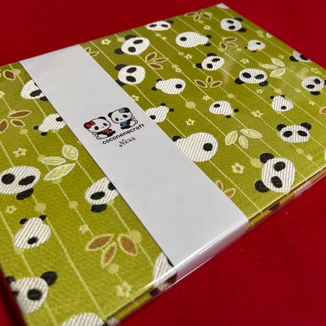 メロンパンなちゃん🍈🐼　B5見開き御朱印帳  24 山　neneバンド付き